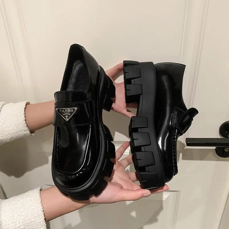 Giày loafer nữ da bóng hình dạng bánh răng thời trang, giày lười nữ đế cao 5cm hottrend P-003