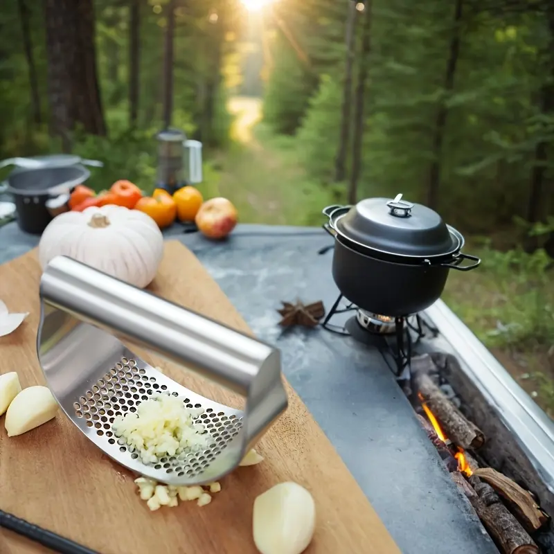 1pc, Garlic Crusher, Garlic Masher, Stainless Steel Garlic Pressing Tool, Garlic Chopper, Easy to Clean, Convenient to Carry And Store, Spice Grinding Tool, Kitchen Supplies, Kitchen Gadgets 8