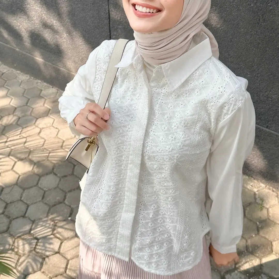 (Tanpa Furing) Aileen Shirt / Katun Bordir / Cotton Embroidery Polos