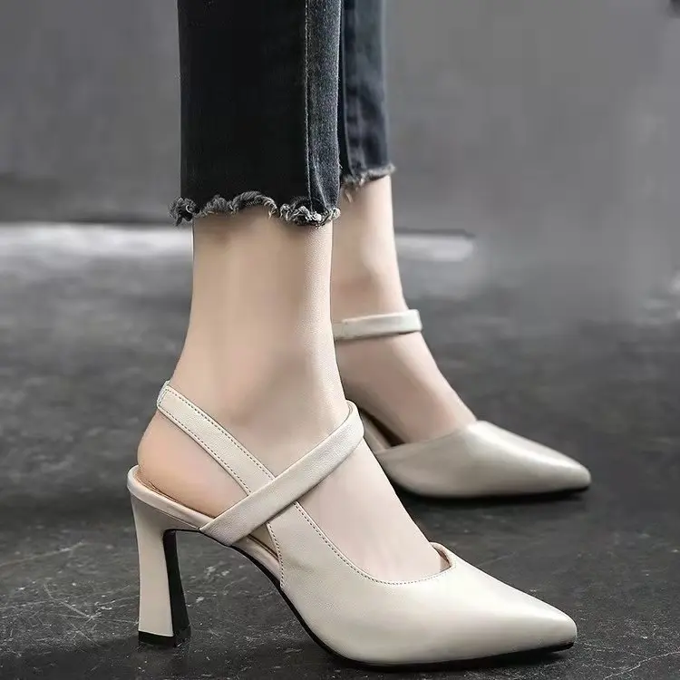 Women's Soft Leather Sandals Summer New Chunky Very Middle Heel Ankle-Strap Closed Toe Fashion Women's Shoes High Heels