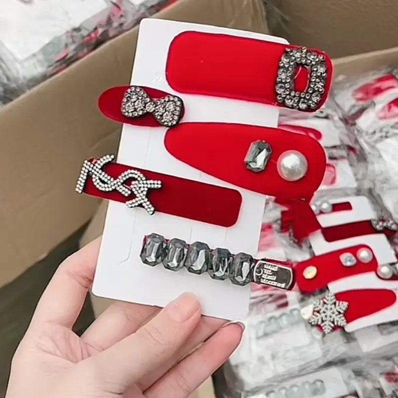 【SALE】 Set 5 kẹp tóc nhung Đen & Đỏ đính nơ đá sang chảnh cho các tỷ tỷ Nữ 3