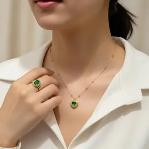 Set Titanium Emerald Green Kalung Hati Sofea Dan Cincin Tikar Permata Hijau Elegan Yoirin Jewelry