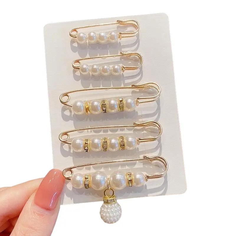 Ghim Cài Quần Áo Chân Váy Đính Chống Trượt Tiện Dụng Women Nữ Màu trắng Ghim cài