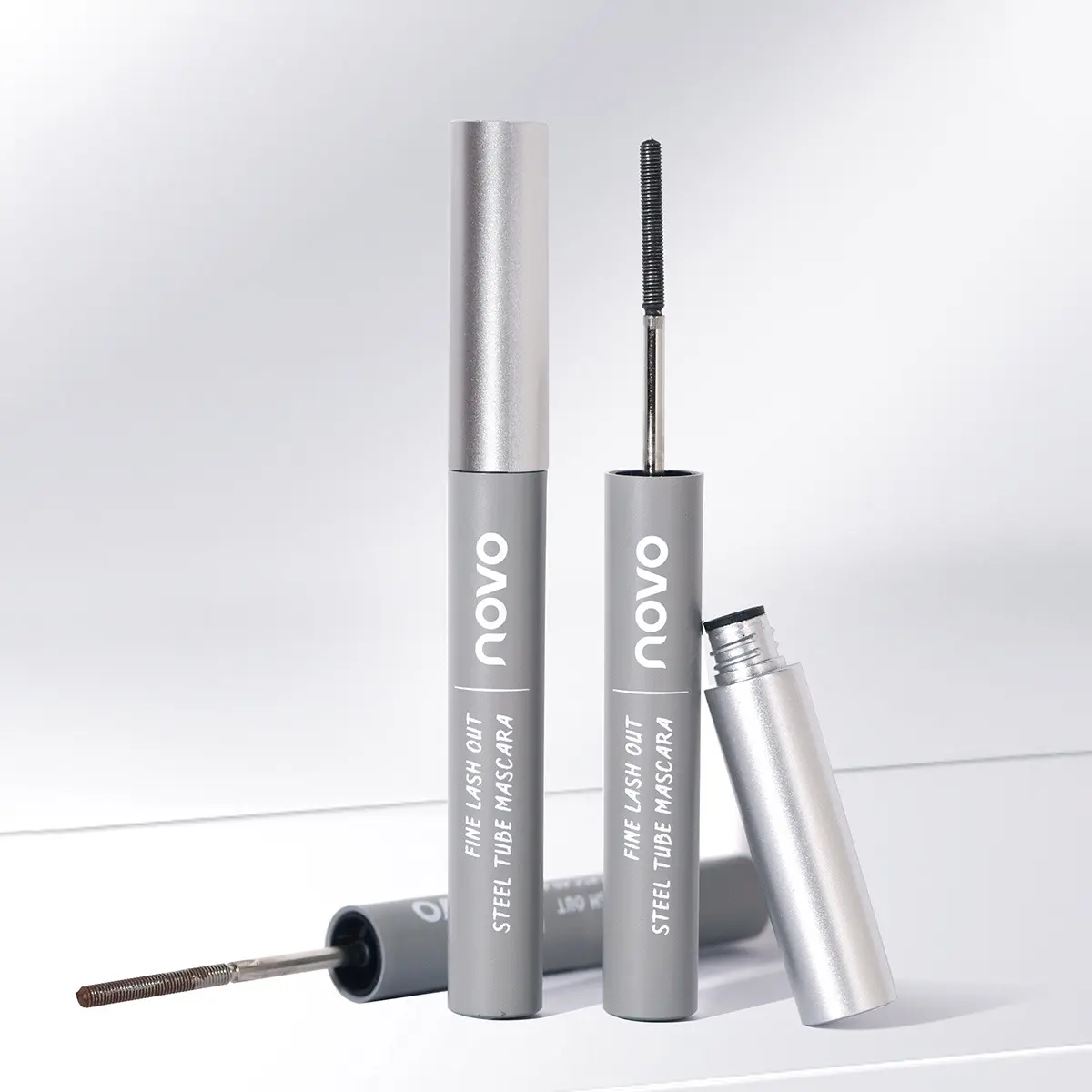 Fine Eyelashes Outstanding Small Steel Tube Mascara Waterproof Not Smudge Long Thick Curling Styling Natural Long Lasting
