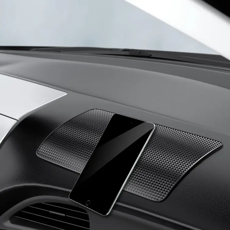 TS Car Anti Slip Mat untuk Dashboard Mobil 20x13cm