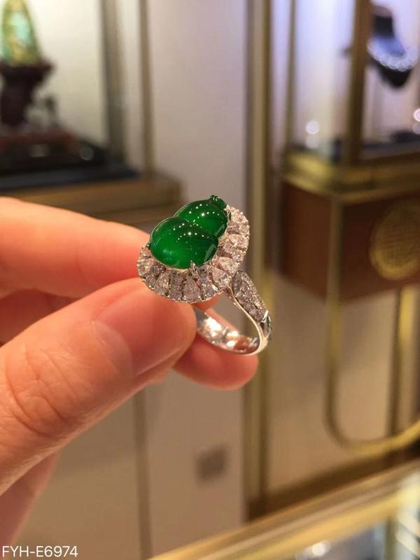 Product Introduction of Imitation Glass Type Emperor Green Gourd Ring Graceful and Fashionable Open End Adjustable with Diamond Ice-like Special-Interest Design 1