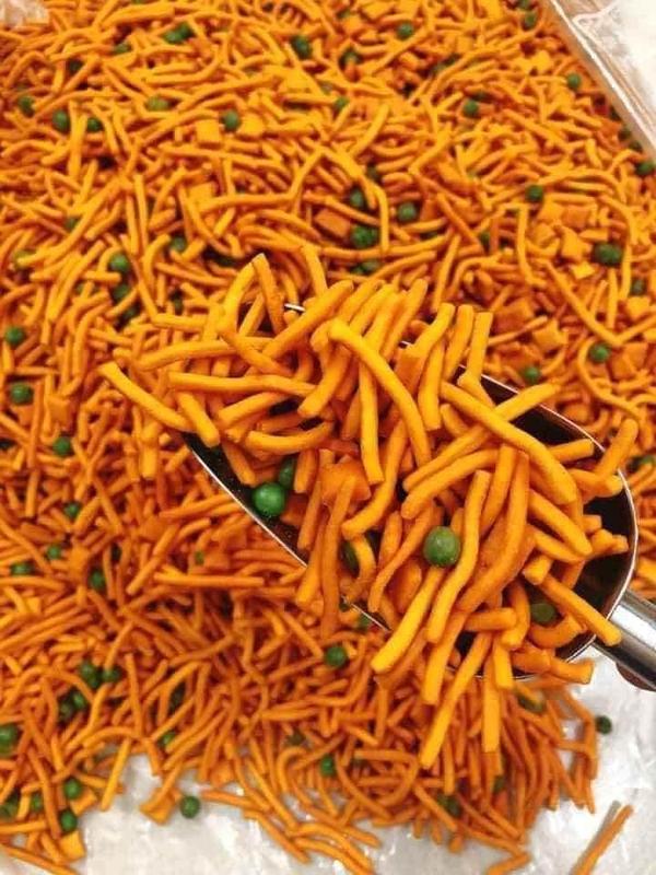 Bánh snack bim bim tăm que đậu hà lan banhque