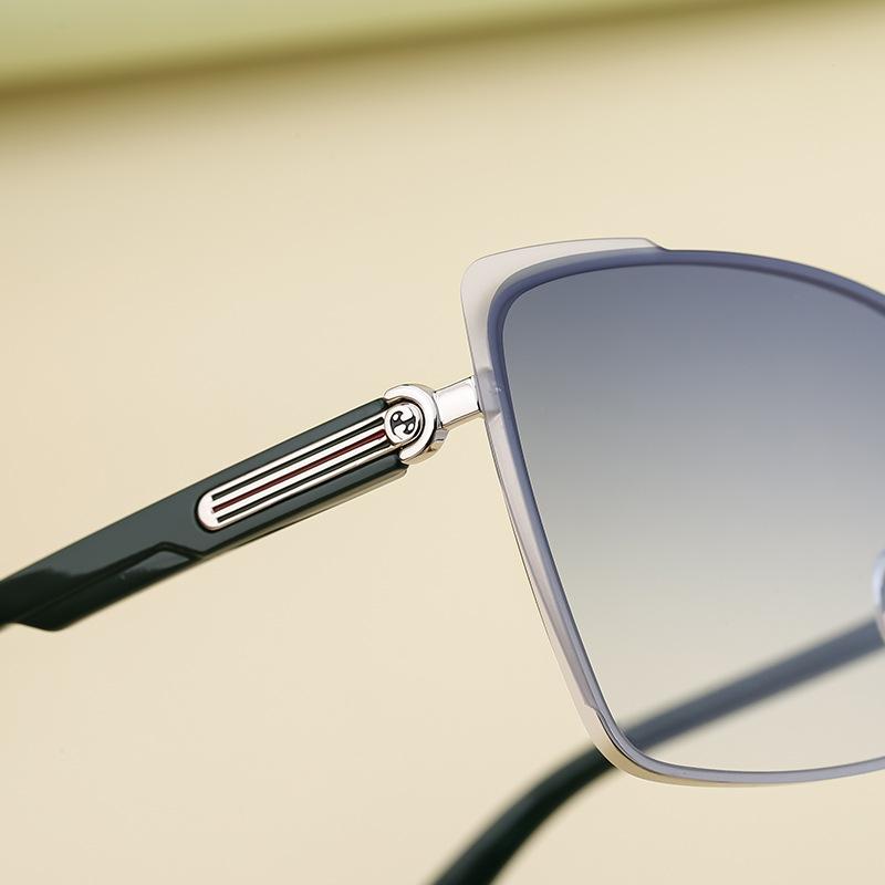 Product Introduction of 2024 New Cats' Eye Sunglasses Women's High Sense Sun-Resistant Sunglasses Personality All-Match Glasses 3