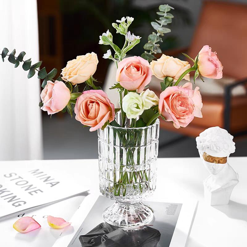 Product Introduction of [28-23-18 cm] Bình cắm hoa dáng ly thuỷ tinh trang trí phòng khách - Lọ hoa decor bàn tiệc sang trọng, ly cắm hoa thuỷ tinh trong suốt nhiều size Thủy Tinh 45