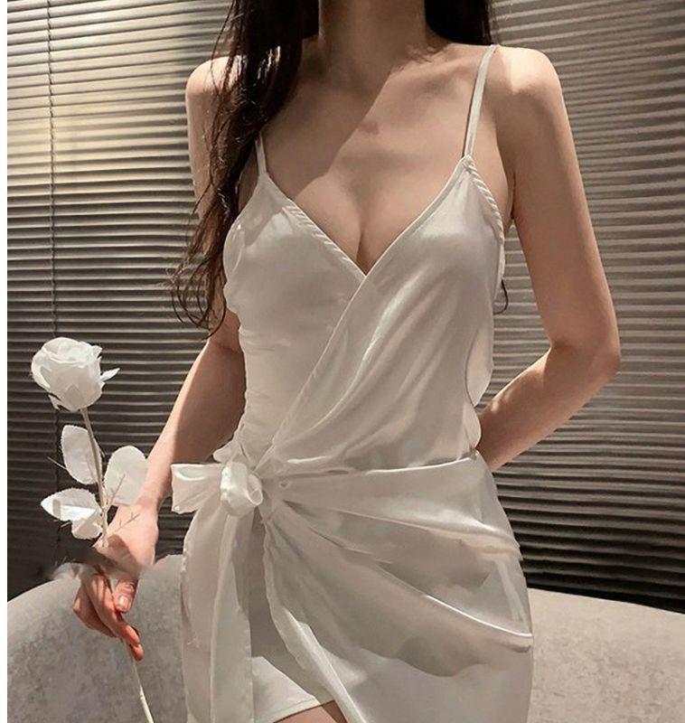 Product Introduction of Women's Nightdress Autumn Winter Sexy Sexy Pure Desire Backless Dress Slip Dress Lace-up Romantic Pajamas Home Wear 9