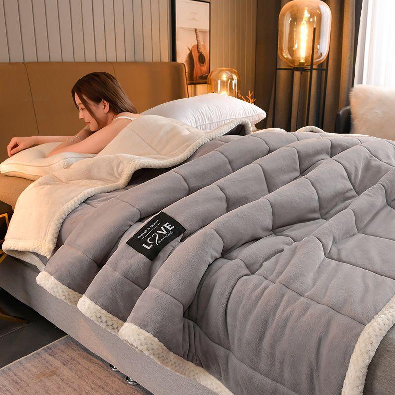 Product Introduction of Chăn, Ba Lớp, Lót Lông Cừu, Chăn Dày, Chăn Nhung Hai Mặt, Thích Hợp Cho Mùa Thu Và Mùa Đông, Làm Bằng vải lông cừu Berber, Có Thể Được Sử Dụng Làm Ga Trải Giường, Ấm Áp, Lý Tưởng Cho Ký Túc Xá 20