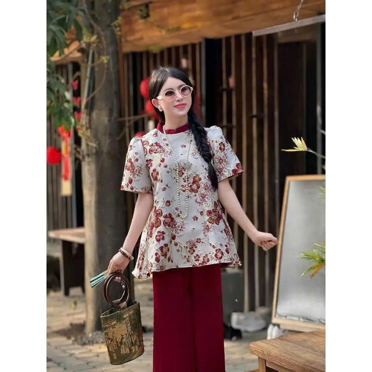 Set Áo Gấm Sang Trọng Dành Cho Tết 2025 Kết Hợp Quần Suông Thanh Lịch, Chất Liệu Tổng Hợp Cao Cấp, Size S và M, Thi Nữ Women
