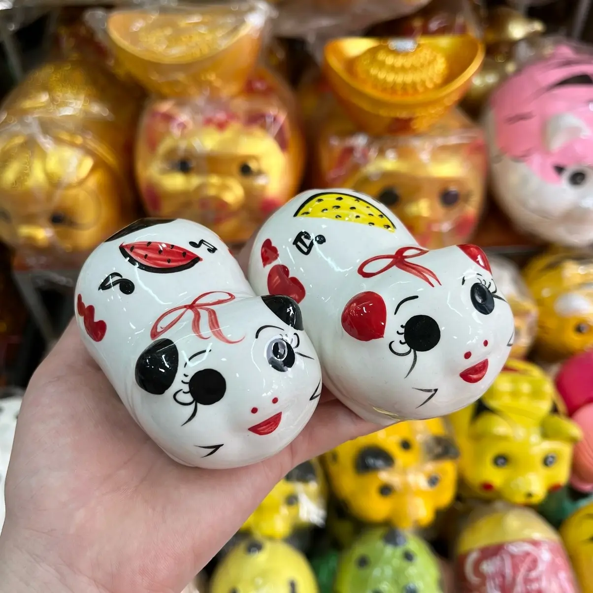 Ống heo tiết kiệm HEO SỨ MINI CUTE Nhiều màu sắc ( nhỏ cỡ nữa bàn tay)