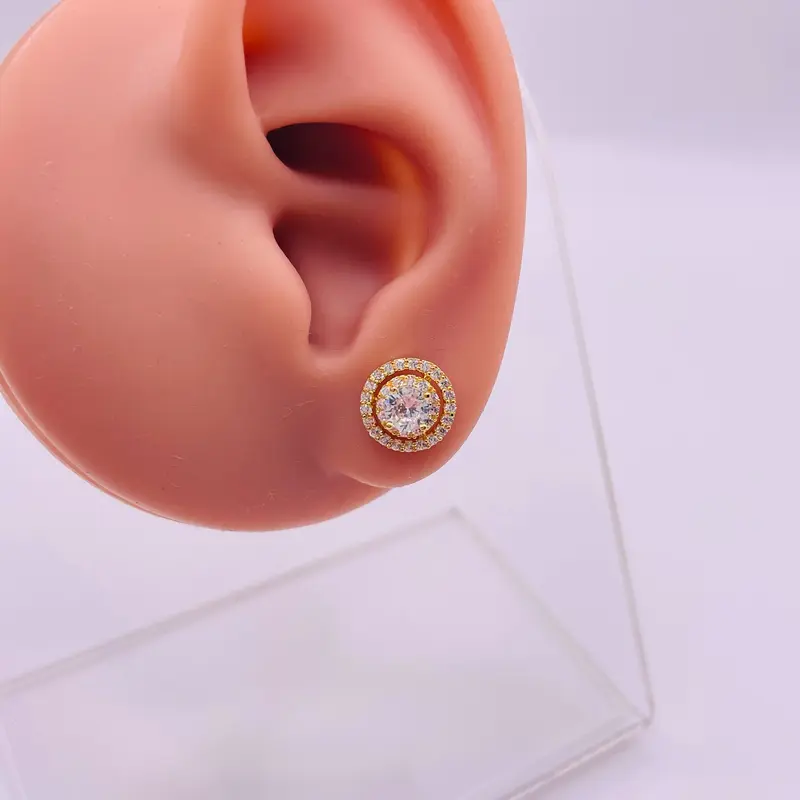 Bông tai titan đính đá, Khuyên tai đính đá viền tròn sang trọng bằng titan không phai màu, trangsucmoiluatuoi.RIN 1
