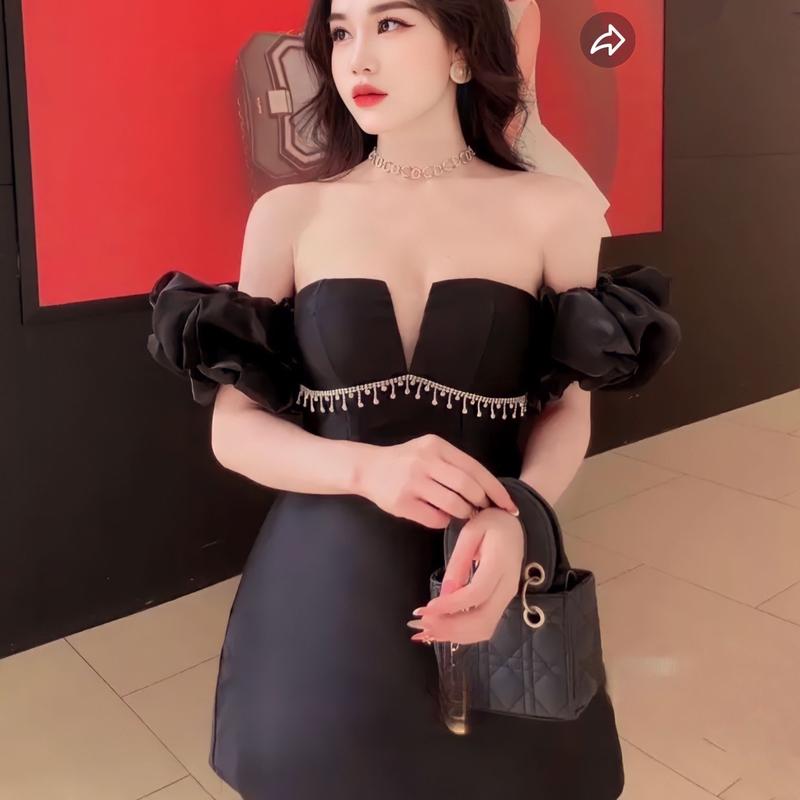 VÁY TACTA TRỄ VAI ĐÍNH ĐÁ