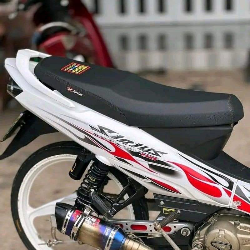 Yên xe Sirius 50, 110 gọt 2 tầng góc cạnh