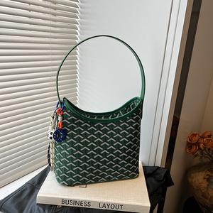 กระเป๋าถือพิมพ์ลาย รุ่นใหม่ 2565 กระเป๋าสะพายไหล่สตรี มี 6 สี ความจุมาก กระเป๋าหล่น ทันสมัย และหลากหลาย กระเป๋าโท้ท shoulder  bag