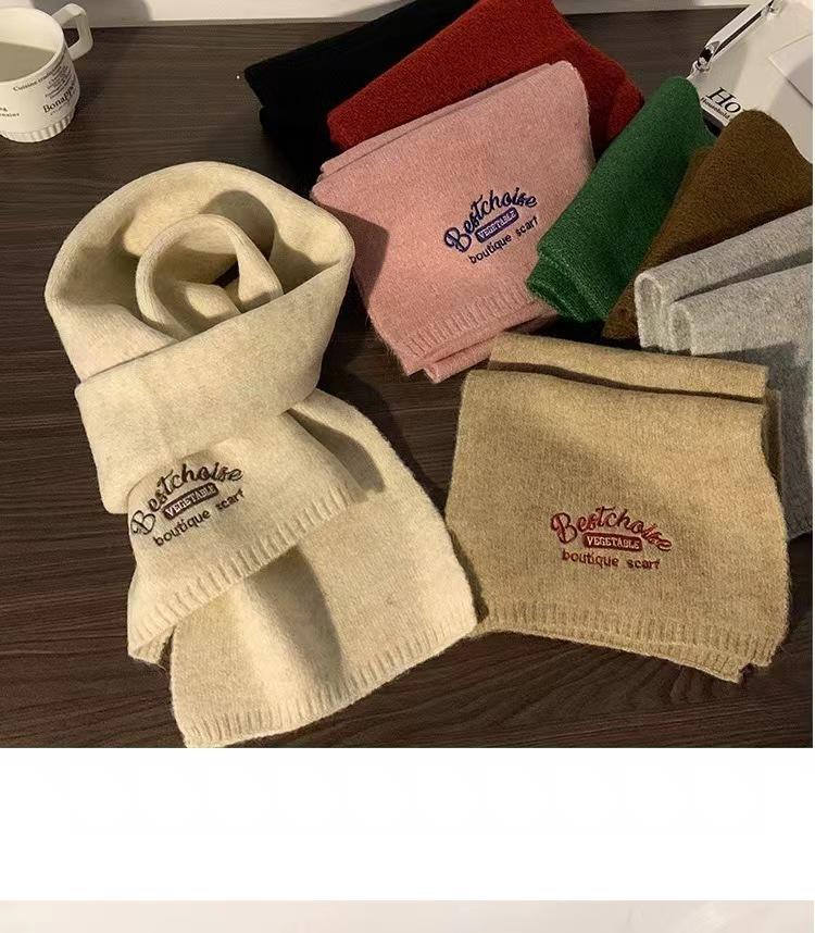 Product Introduction of Winter New Wool Embroidered Scarf High-end Fashion Versatile Scarf Neck Protector Velvet Knitted Women 8