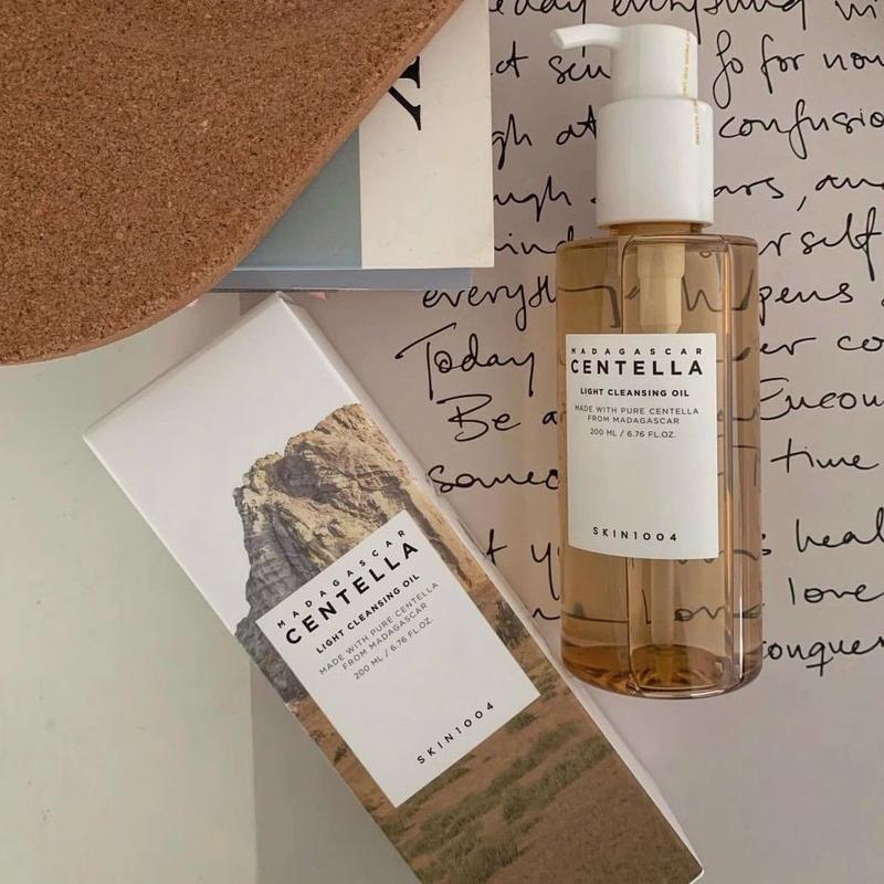Product Introduction of Skin1004 Skin Care Angel Cleansing Oil Centella Asiatica Refreshing Gentle Sensitive Skin Deep Cleansing 200ml 0