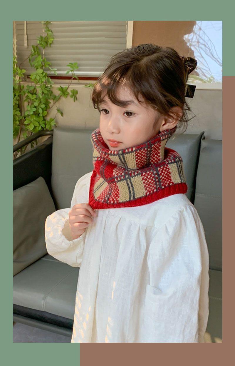 Product Introduction of Thermal Knitting Scarf Female Winter All-Matching Color Matching Plaid Neckerchief Cover Bandana Male and Female Baby Wool Bandana 12