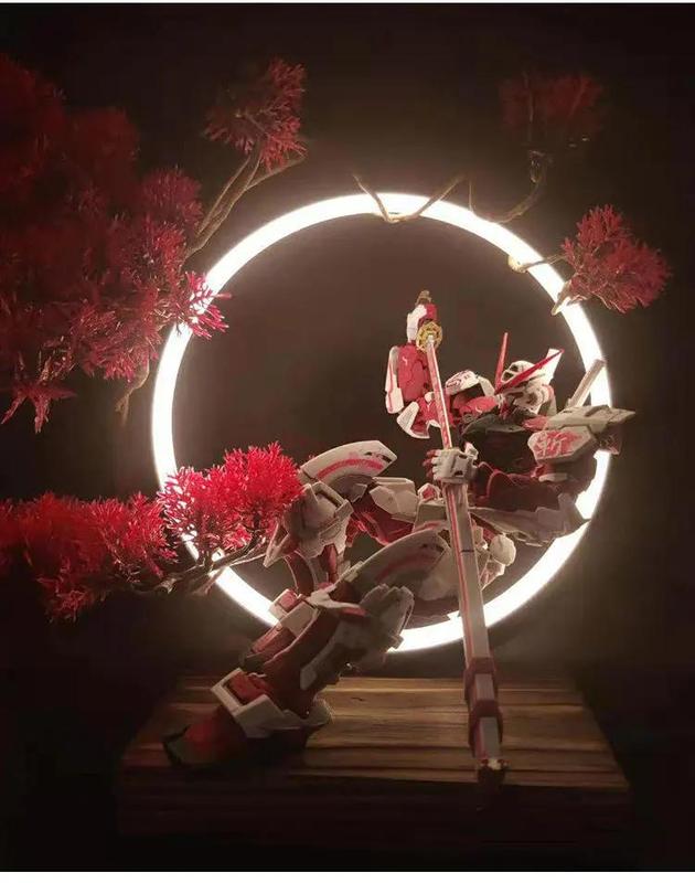 Product Introduction of In Stock Anime Mobile Suit Warm Light Led Ring Lamp Usb Socket Display Bracket Light Ring Christmas Gifts Anime Figures Toys 21