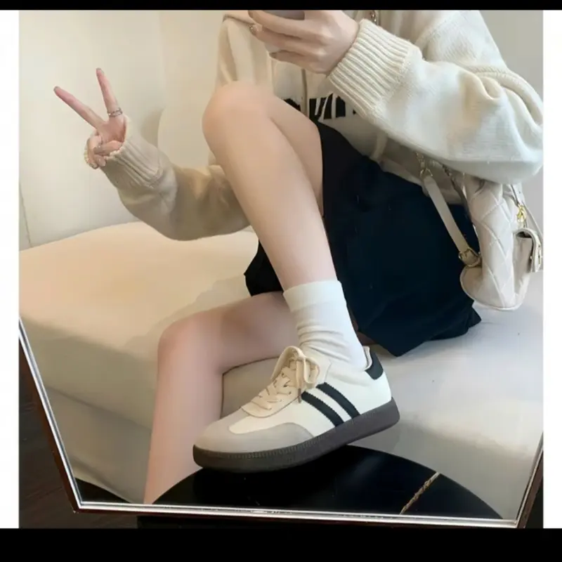 Giày Thể Thao Samba Phối Kẻ Sọc Đen Boy Cháy Phố, Full Size, Đế Đúc Mềm Mại - Sneaker Nam Nữ - Shoes Trắng Thanh Lịch 3