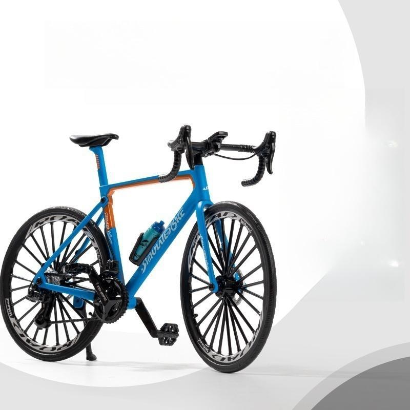 1:6 Scale Road Bike Model, 1 Count Ultra-realistic Metal Road Bike Model, Desktop Simulation Ornament with Wind-powered Push Operation for Home Office Decor 0