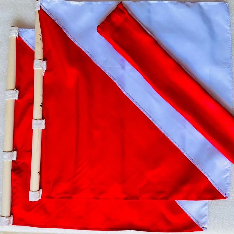 CỜ SEMAPHORE BỘ 2 CÂY (cán gỗ vải bóng có áo cờ) 0