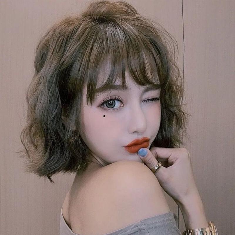 Product Introduction of Wig Women's Short Hair Short Curly Hair Wool Roll Air Bangs Fluffy Natural Face Repair Fashionable Breathable Realistic Full Head Cover 5
