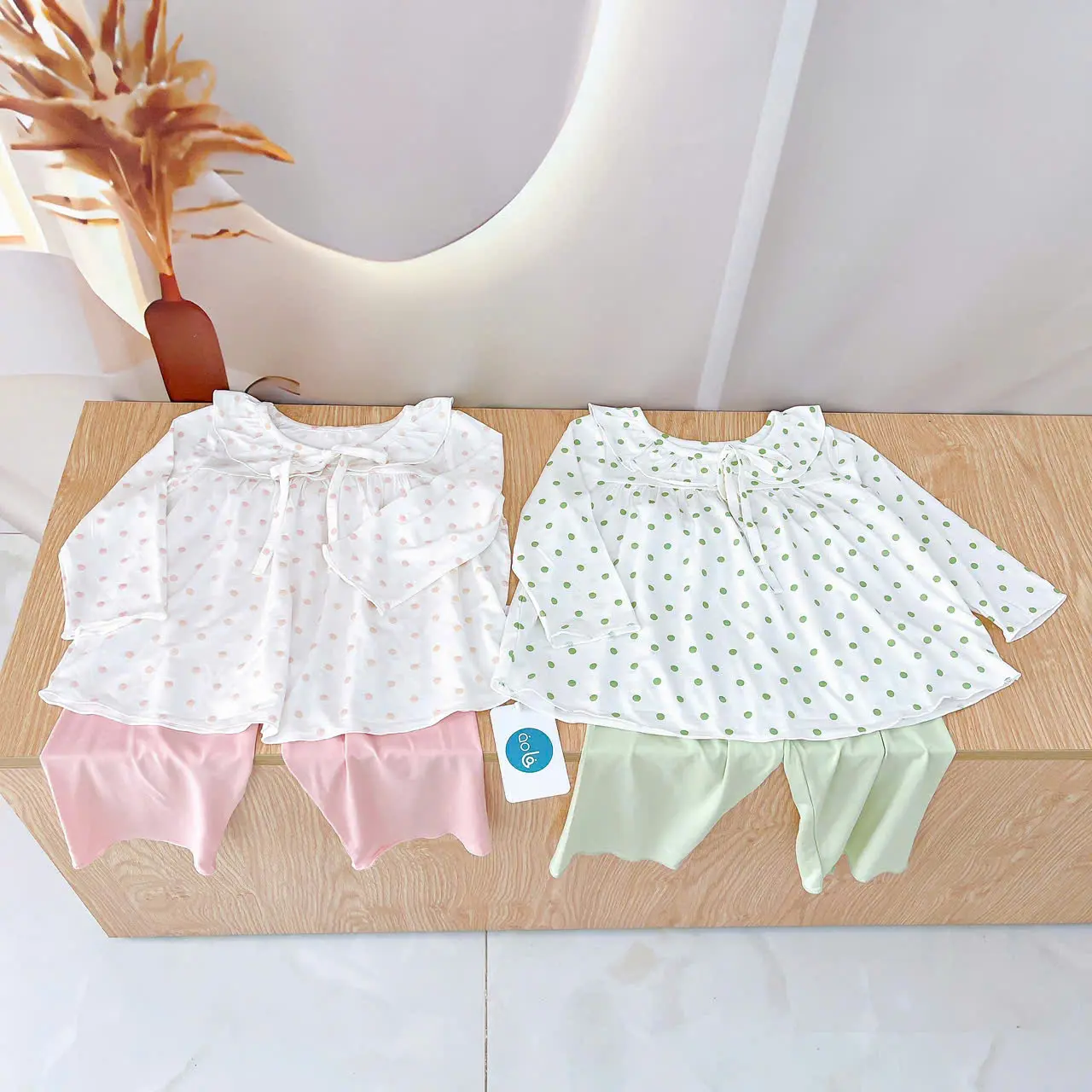 Bộ dài tay cho bé gái vải thun modal siêu mềm mát Áo Lá Homewear A068, pijama cho bé mặc ngủ vải sợi sồi