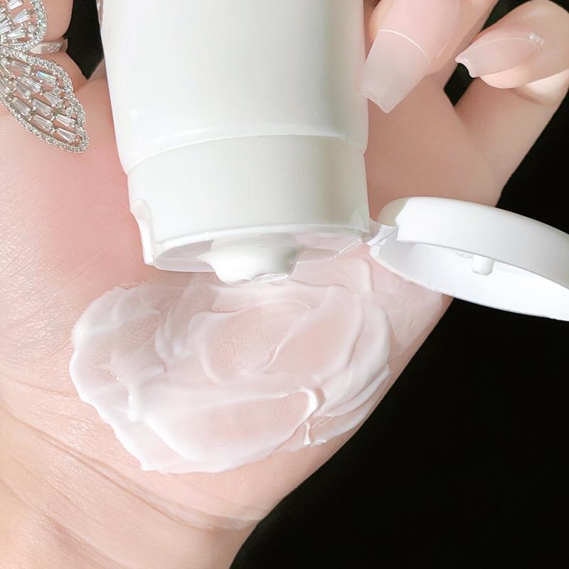 ADMD Niacinamide Hydrating Body Cream Lightweight Breathable Long-lasting Full Body Brightening Non-white Concealer Cream 3
