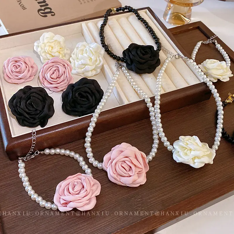 Fabric Flower Pearl Suit Necklace French Sweet Elegant Beaded Clavicle Chain Simple New Necklace Necklace for Women