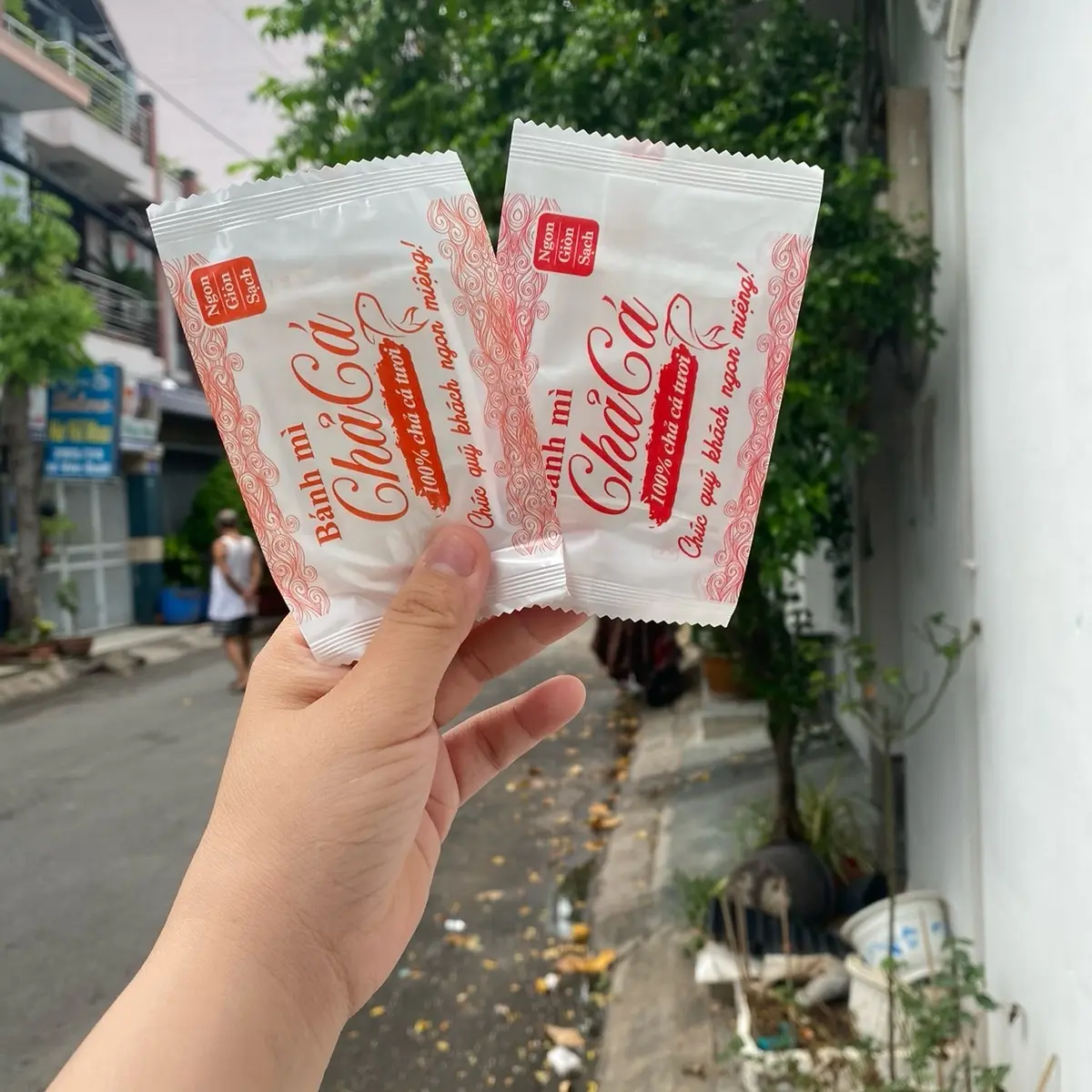 Khăn ướt mini chả cá 2 màu (500 cái)