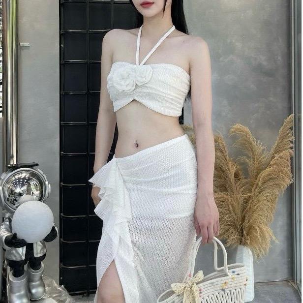Set bikini đồ bơi nữ Set Váy Bikini Đi Biển Áo Quây Hoa Ngực Phối Chân Váy Xẻ Tà Cách Điệu Nhẹ  Nhàng Tôn Dáng ( Hàng QCCC) BELLA