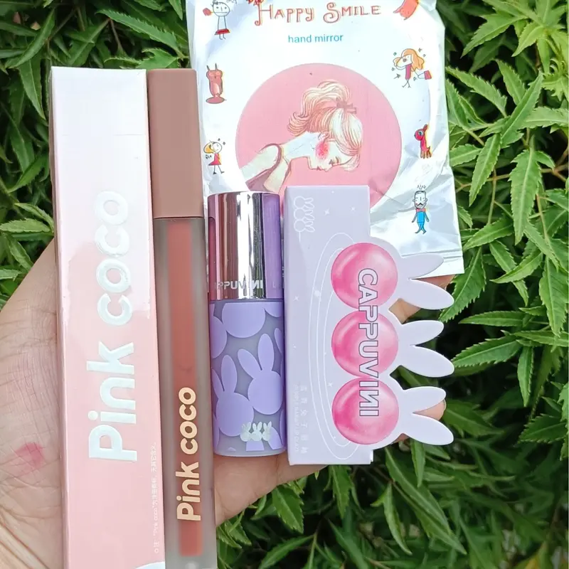 Combo 1 son thỏ Cappuvini+1 son Pinkcoco tặng 1 gương Mỹ Phẩm Trang Điểm Nữ Cosmetic Son Môi Women 3