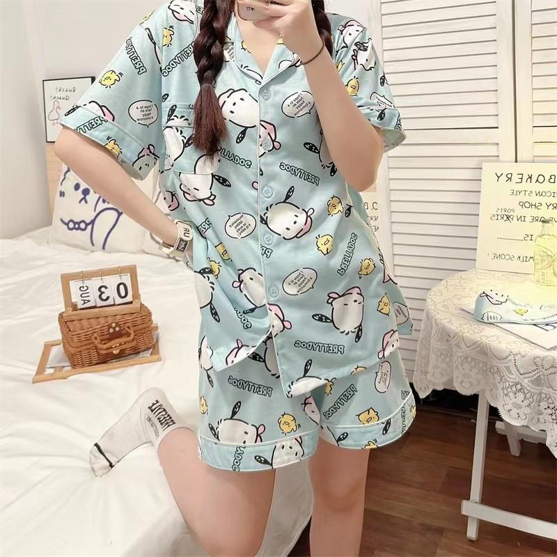 Product Introduction of Women's Summer Japanese Home Satin Loose Pajama Top and Shorts 2Pcs Silk Pajama Set 3