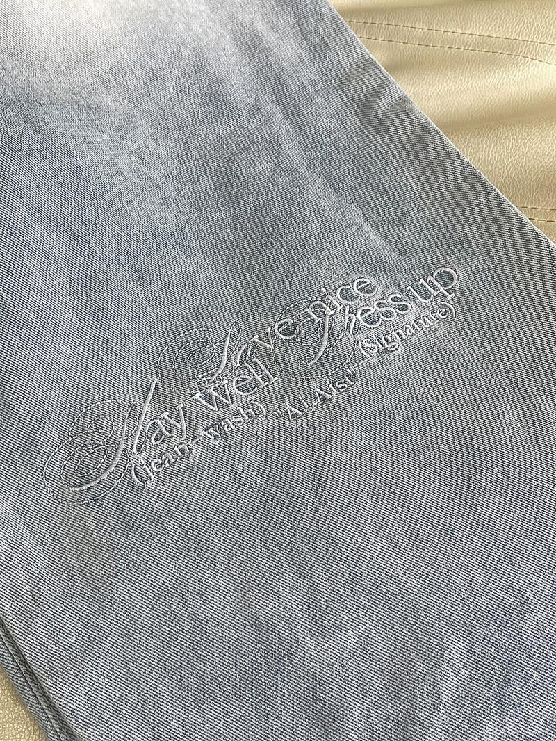 Product Introduction of AIAI OFFICIAL Low-rise Jean Wash VERS 2 (quần Jean ống rộng cạp thấp thêu logo) 12