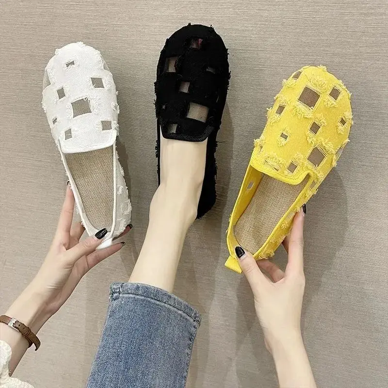 Giày Nữ, Ngoại Cỡ, Chiều Rộng Nút, Thích Hợp Cho Cô Gái Béo, 35-43, Chất Liệu Vải, Chống Trượt, Bề Mặt Gommino, Thiết Kế Khoét Lỗ, Đế Mềm, Có Cỡ 42