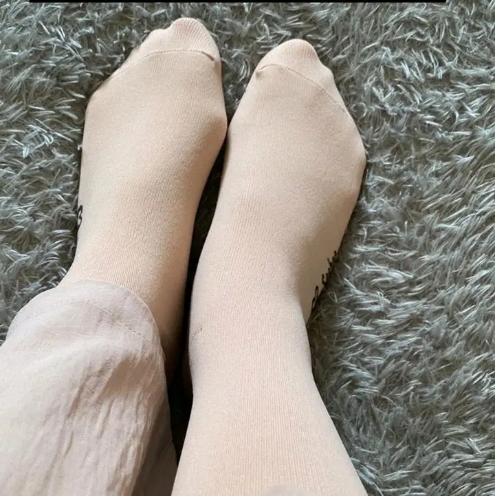 kaos kaki sashee tumit panjang Nyaman Wanita Stocking Hitam Spandex 2