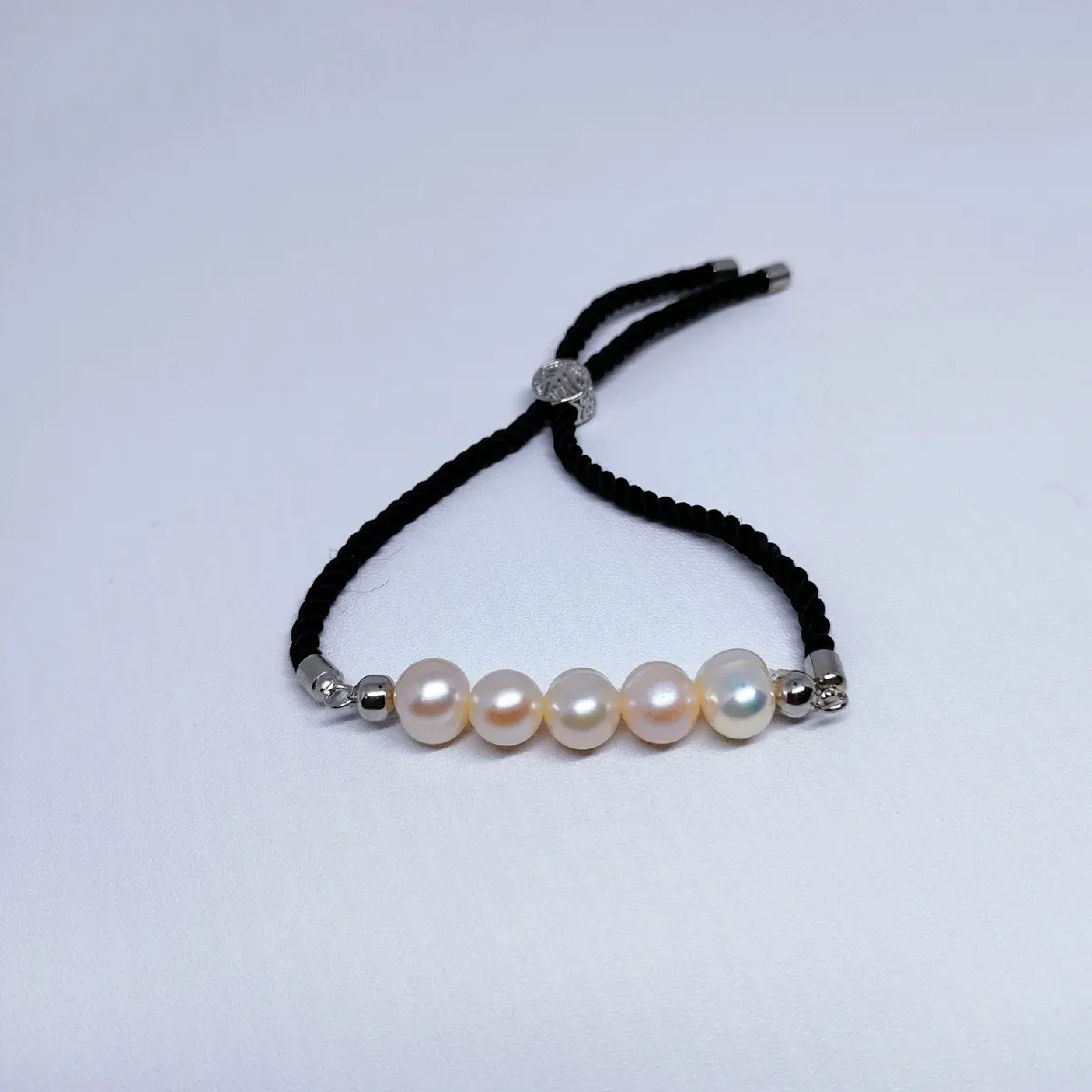 Gelang tali Mutiara tawar