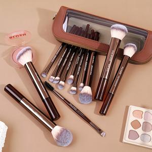 MAANGE 13本プロフェッショナルメイクブラシセット（化粧ポーチ付き）パウダーブラシ、スクルプティングブラシ、ハイライトブラシ、ポインタブラシ、ブレンディングブラシ、シャダーブラシ、アイシャドウブラシ、まつげ＆眉ブラシ、友達へのメイクアクセサリーギフト用