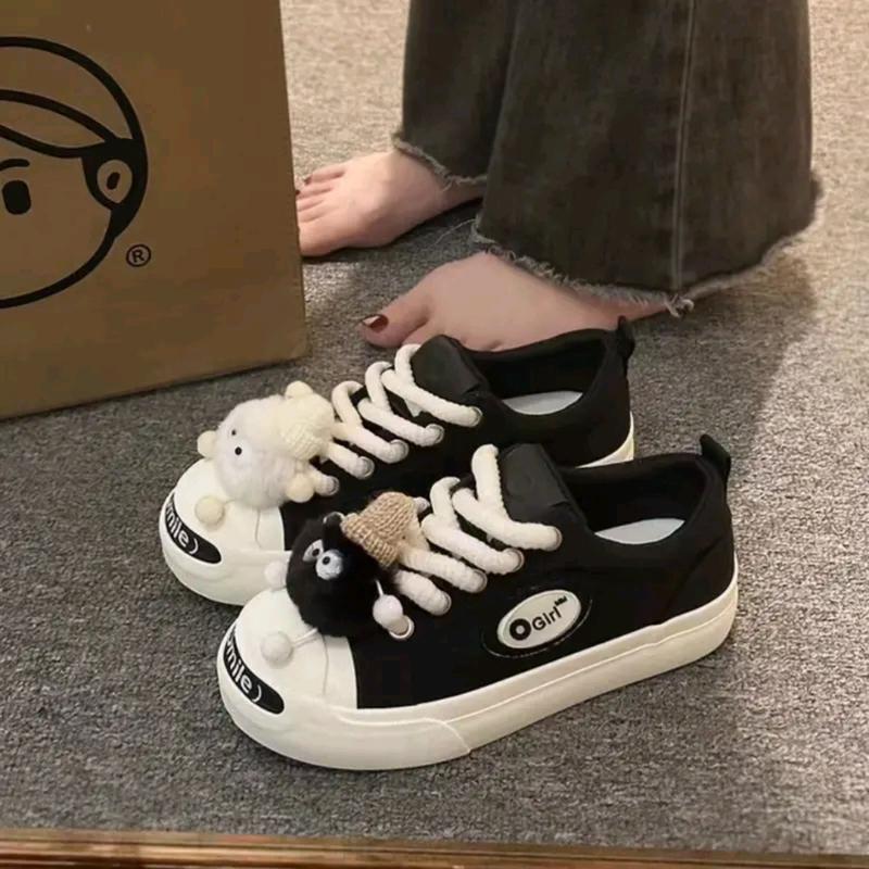 Product Introduction of Giày Thể Thao Nữ Dây Thừng Kèm Sticker Bồ Hóng CHIBI Siêu Xinh Mới Sneaker Shoes Hoa 27