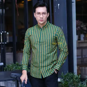 Kemeja Lurik Tradisional Ekslusif Pria By AyoneBatik Baju Lurik Pria Lengan Panjang Premium Bahan Tenun ATBM Adem Dan Nyaman Dipakai Baju Adat Jawa Lengan Panjang Mewah Baju Lurik Pria Premium Kemeja Tradisional Pria Mewah Motif Lurik