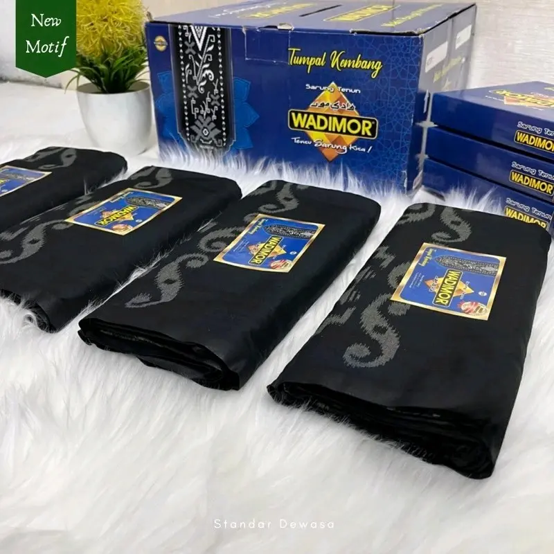 Sarung Wadimor Husus Hitam Tumpal/Garis Kembang Bahan Katun Sarung Dewasa