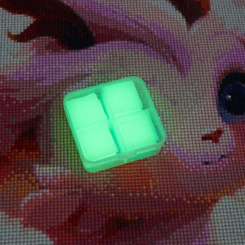 Product Introduction of 48/32PCS Art Accessories Silicone Luminous Painting Clay Wax Storage Container Box Cross Stitch Wax Tool Embroidery Mud DIY Art Wax Set 10