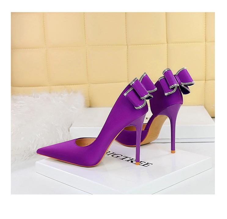 Product Introduction of 626-H36M European and American Style Banquet High Heels Stiletto High Heels Shallow Pointed Toe Side Cutout Rhinestone Back Bowknot Single Shoes kitten  heels 11