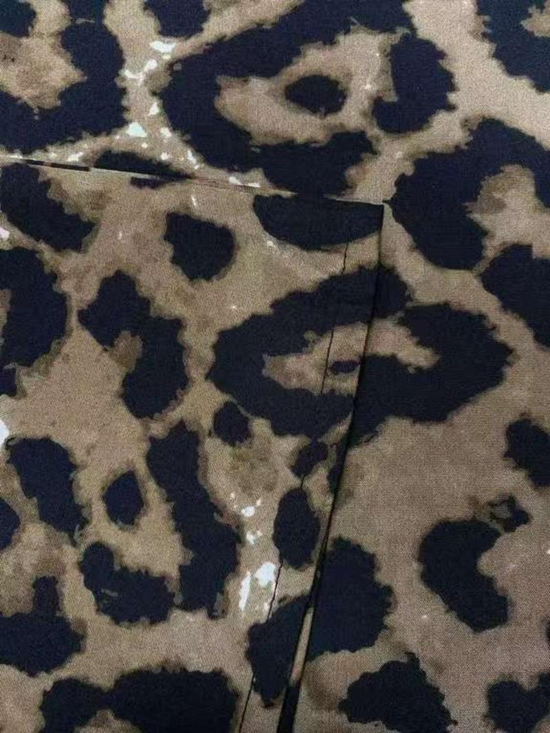 Product Introduction of Women's Leopard Print Mock Neck Blouse, Elegant Long Sleeve Top for Spring & Fall, Women's Clothing for Daily Wear 5