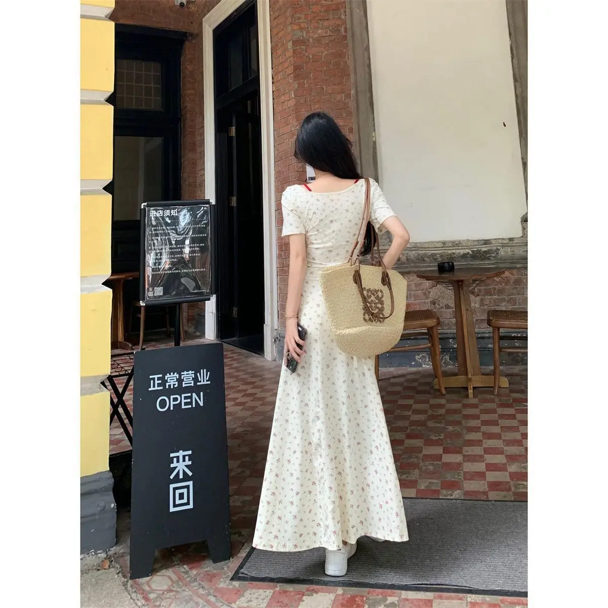Váy Hoa, Phong Cách Quý Phái Pháp, Ngoại Cỡ, Dành Cho Phụ Nữ, Váy Mùa Hè, Thích Hợp Cho Cô Gái Đầy Đặn, Eo Bó Sát, Ôm Sát, Váy Dài, Giấu Bụng Women Dress Khuy Màu Trắng