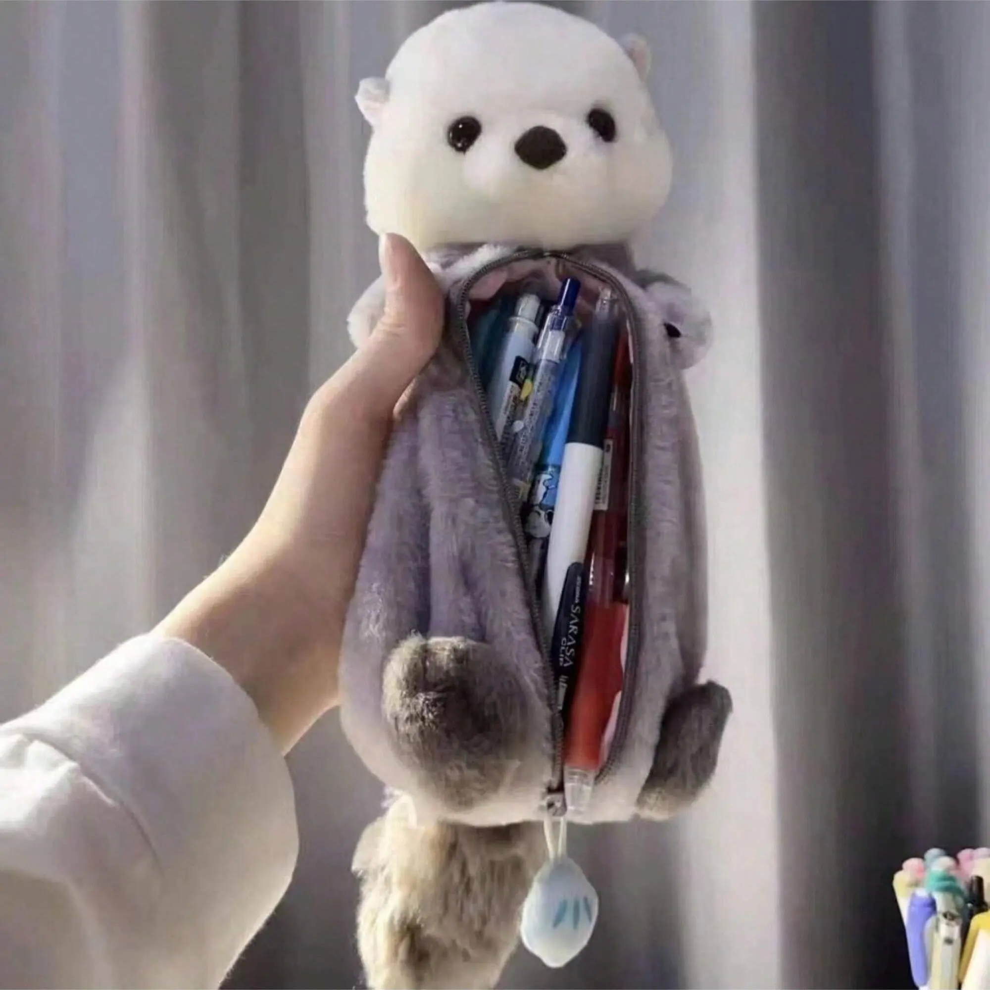 Cute Sea Otter Design Pencil Case with Zipper, 1 Count Creative Plush Pencil Bag, Stationery Storage Bag, Office Stationery & Supplies