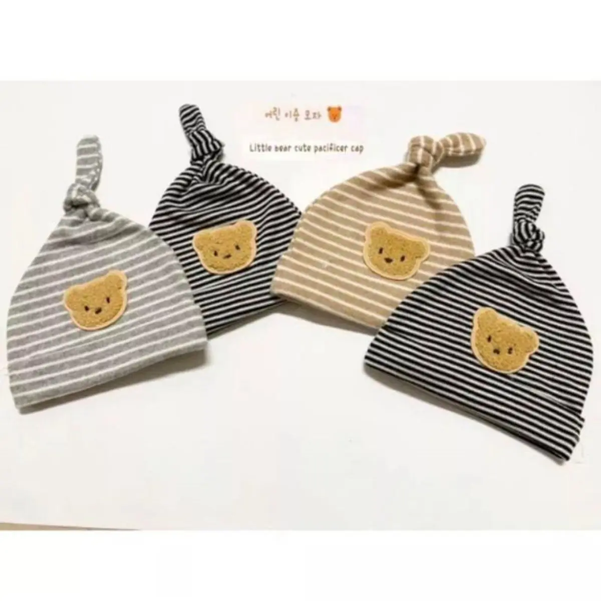 Mũ tỏi cotton đính Gấu phối kẻ dễ thương phong cách Hàn Quốc, mũ cho bé sơ sinh có dãn Kem